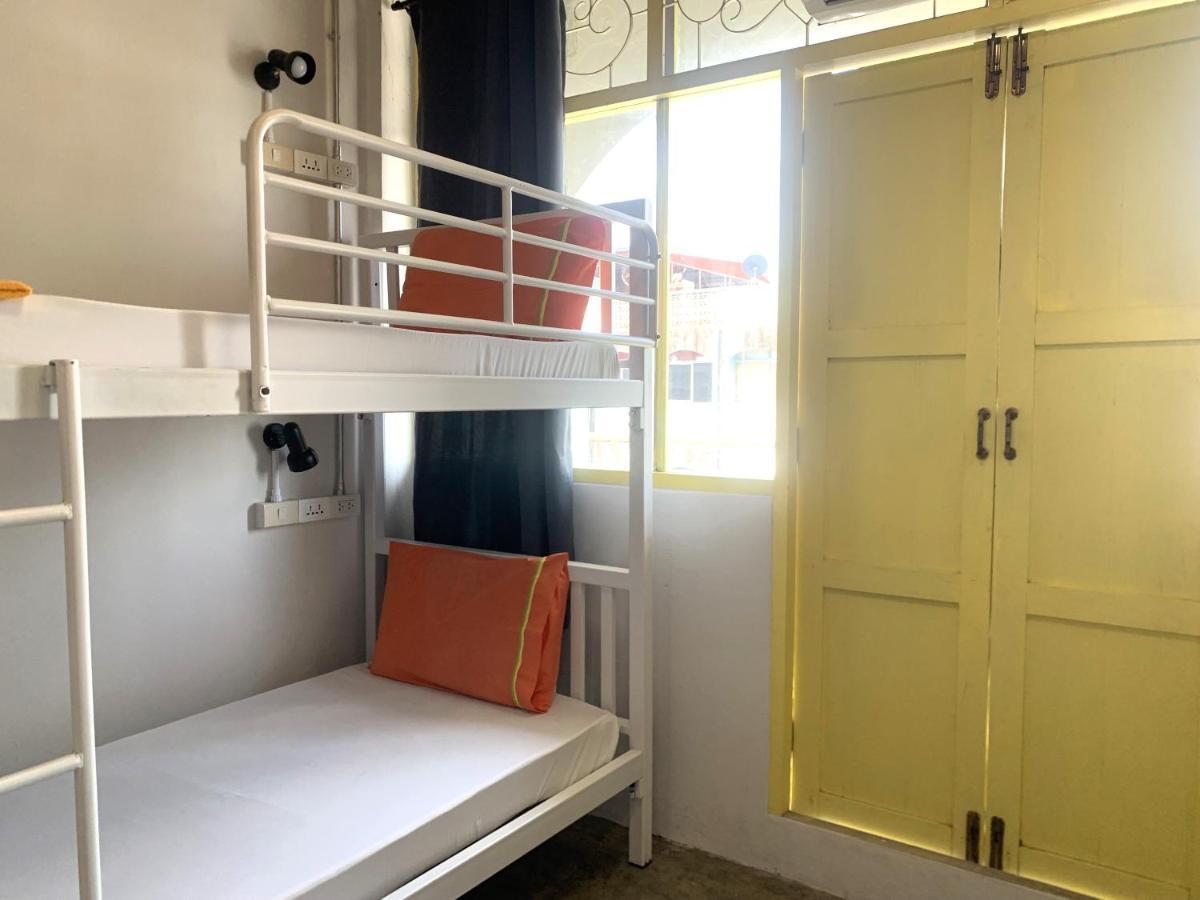 Sleep Sheep Phuket Hostel Sha Εξωτερικό φωτογραφία